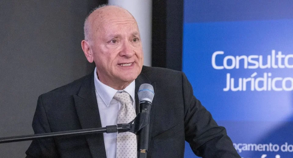 Jornalista Márcio Chaer será velado nesta segunda-feira em SP