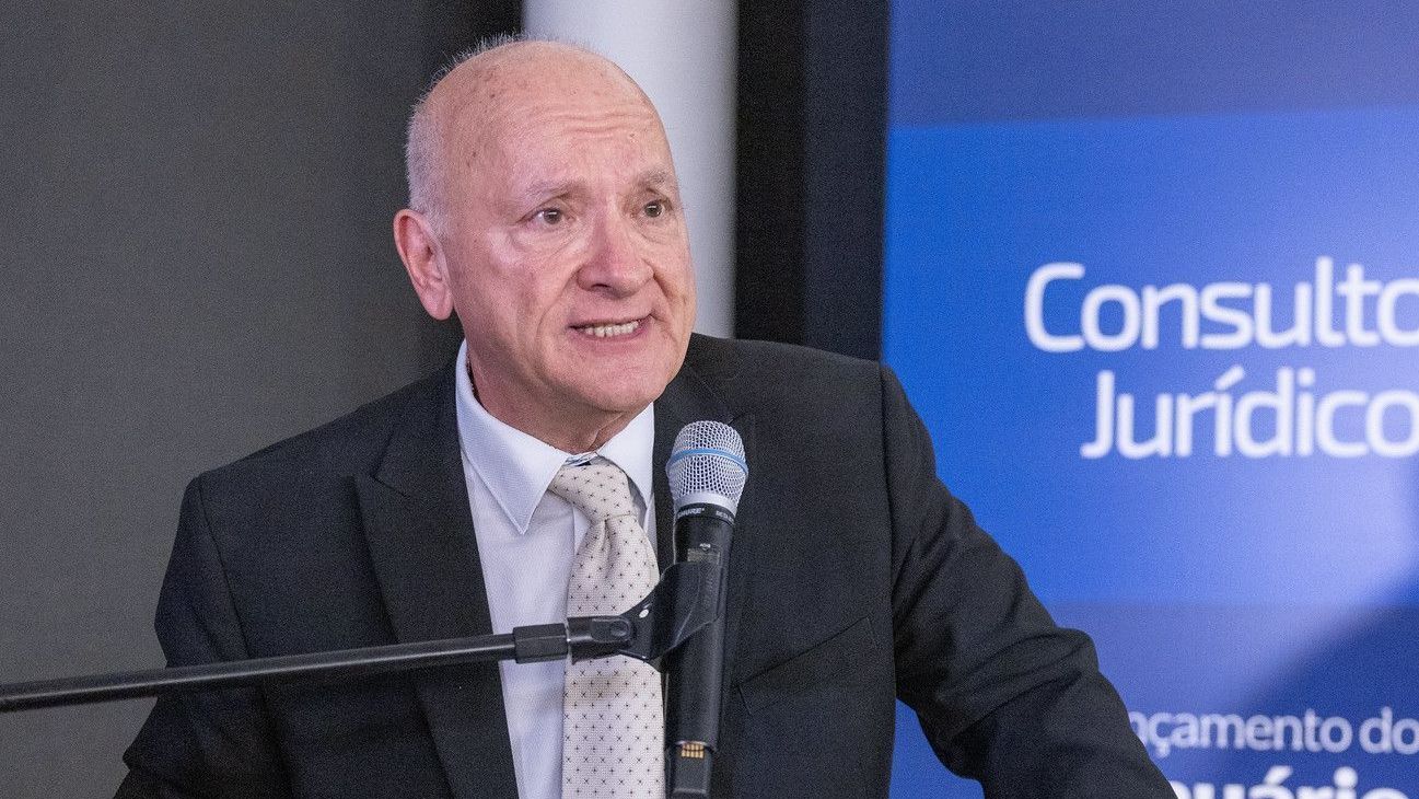 Jornalista Márcio Chaer será velado nesta segunda-feira em SP