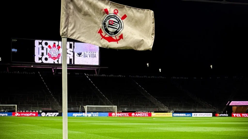 Corinthians suspende patrocínio de conteúdo adulto e se reestrutura