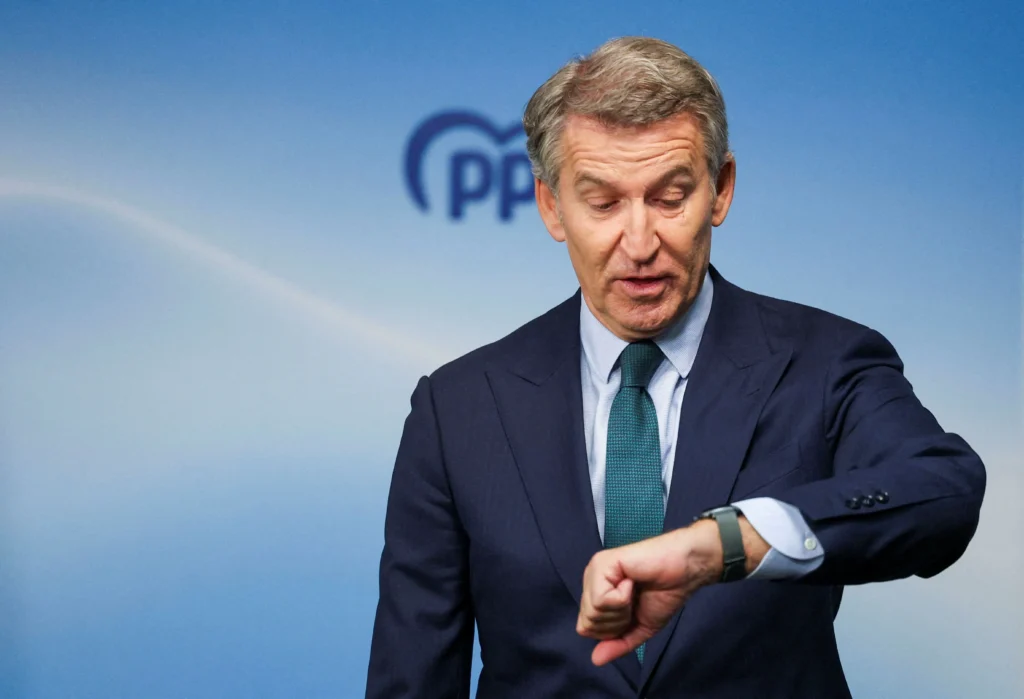 Partidos de direita avançam para maioria no Parlamento da Espanha