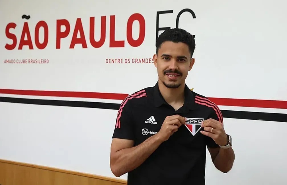 São Paulo faz acordo com jogador por dívida de R$ 2 milhões e evita problemas financeiros