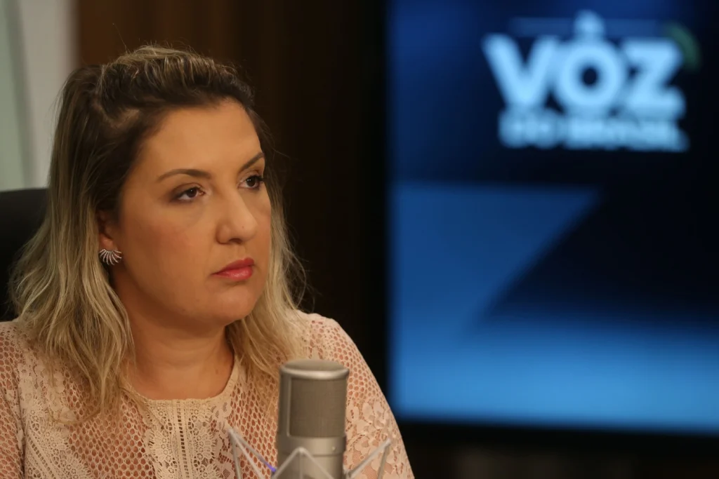 Daniella Marques vê “processo conturbado” e exige solução eficaz