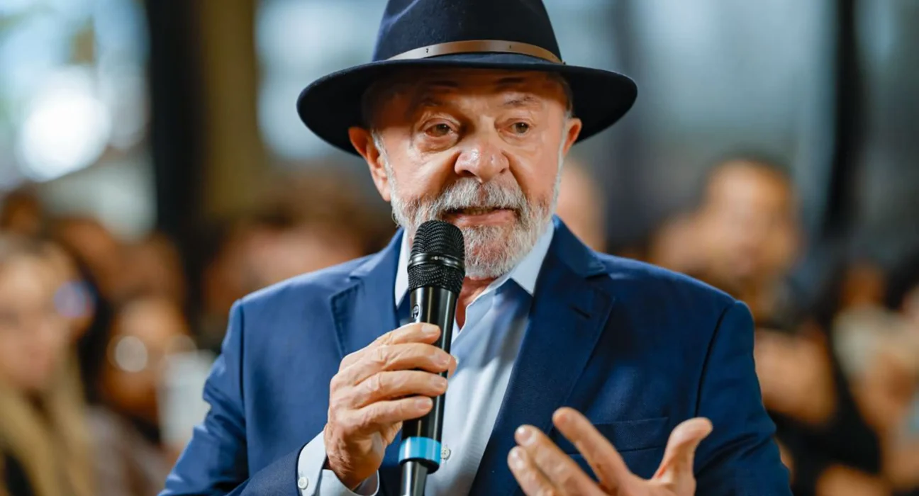 Campanha de Lula vê eleição indefinida e sem solução clara