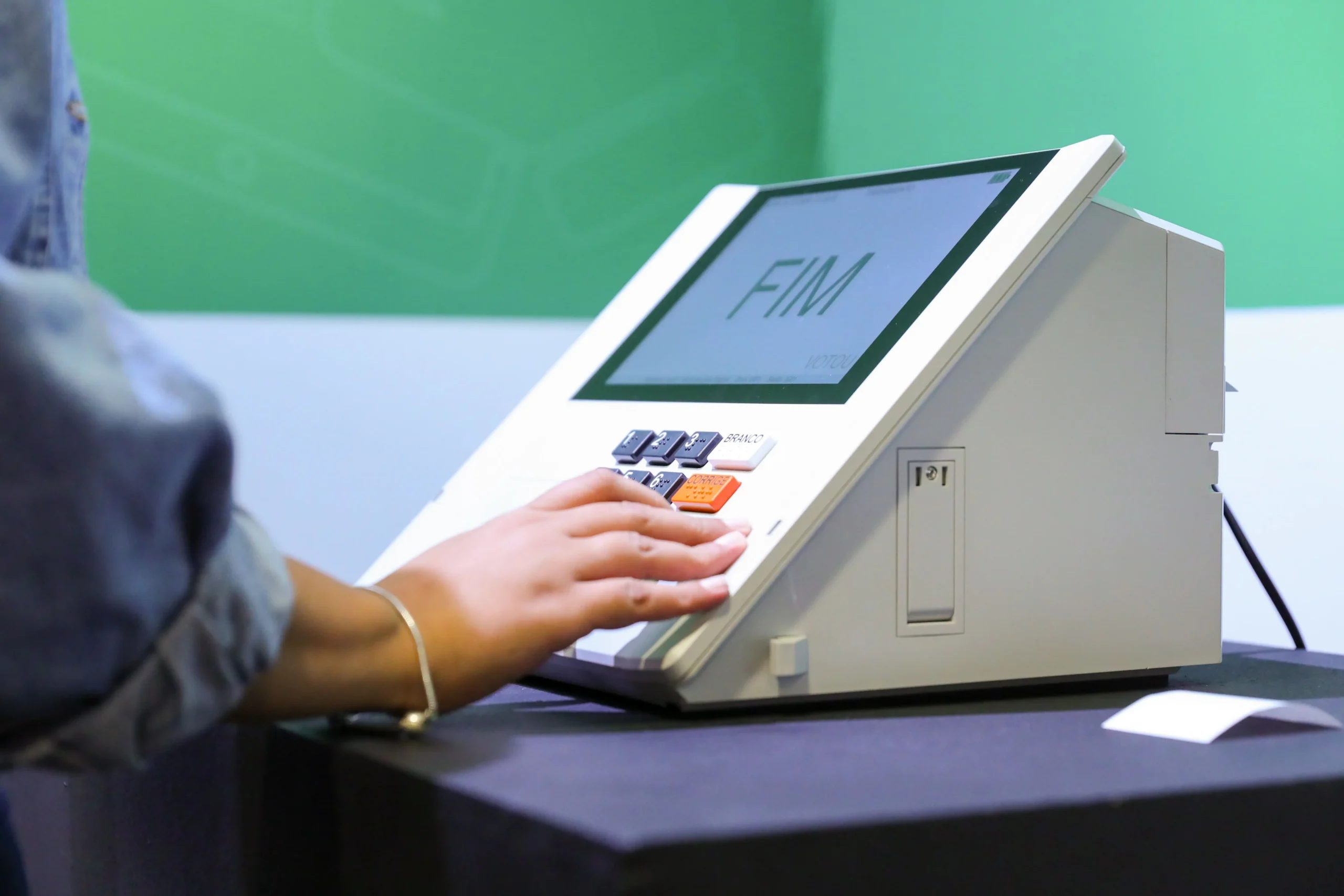 Brasil teve mais de 1.500 urnas substituídas nas eleições