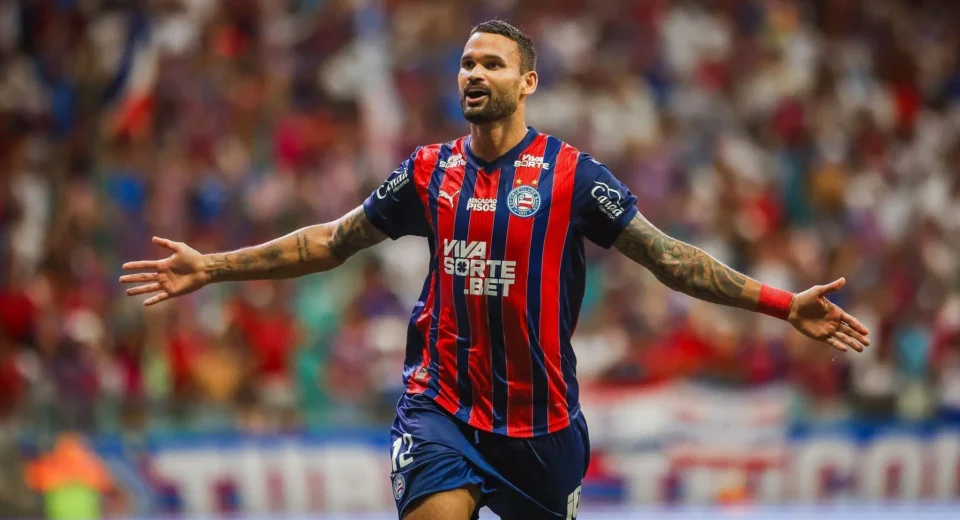 Bahia corta Willian José após polêmica com Nordeste e torcedores